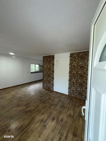 Casă cu 4 camere în Piatra