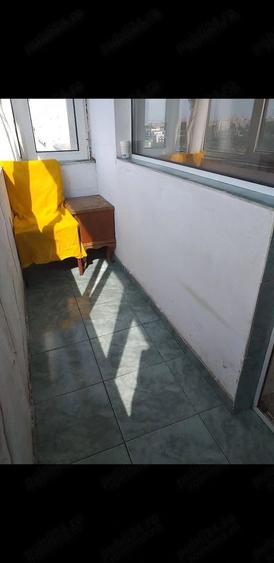 Apartament cu 3 camere decomandat în Pantelimon