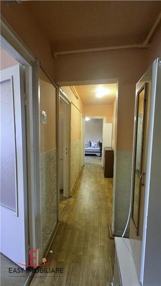 Apartament cu 2 camere decomandat în 1848