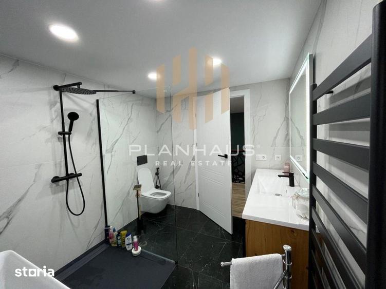 Casă cu 5 camere cu Teren 700 Mp în Groși