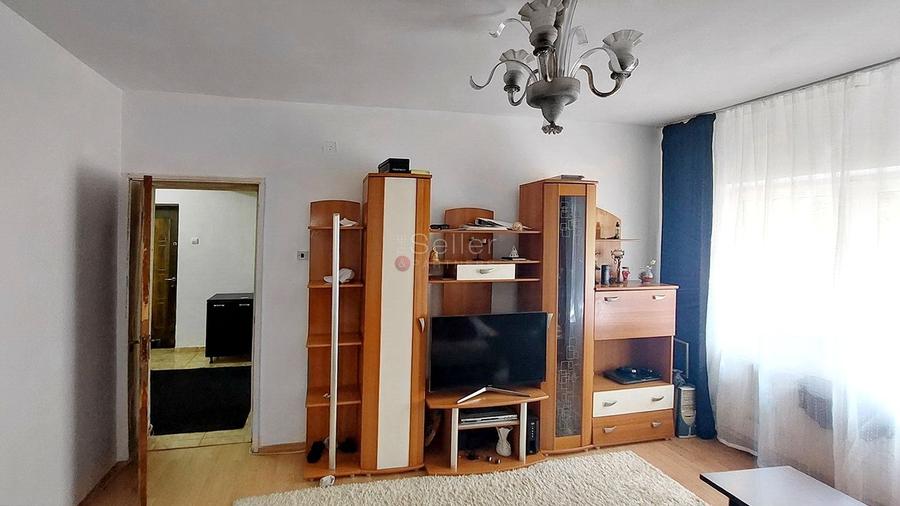 Apartament cu 2 camere decomandat în Răcădău