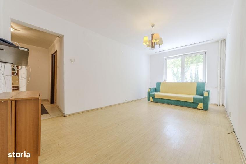 Apartament cu 3 camere decomandat în Central