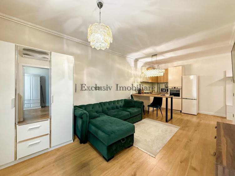 Apartament cu 2 camere semidecomandat, mobilat în Tomis Nord