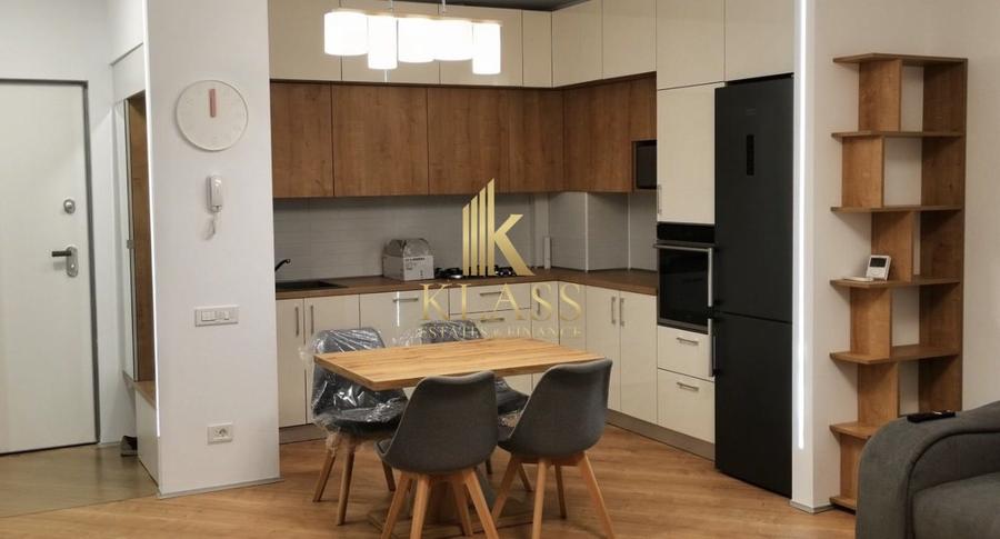 Apartament cu 3 camere decomandat, mobilat în Pipera