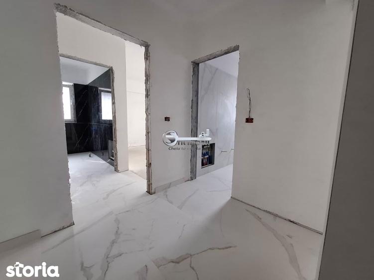 Apartament cu 3 camere decomandat în Galata