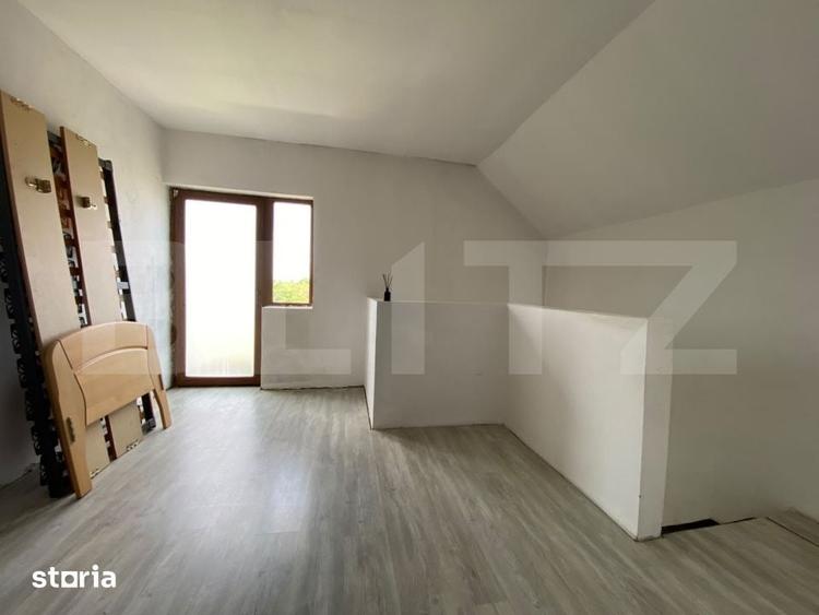 Casă cu 4 camere cu Teren 1275 Mp în Orțișoara