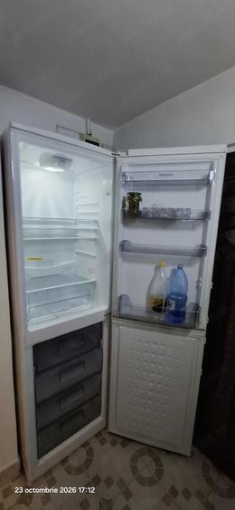 Garsonieră decomandată în Cantacuzino