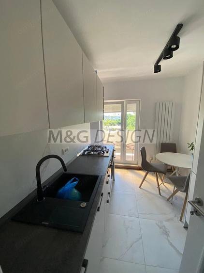 Apartament cu 2 camere decomandat în Mircea cel Bătrân