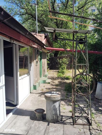 Casă cu 2 camere cu Teren 300 Mp în Rahova