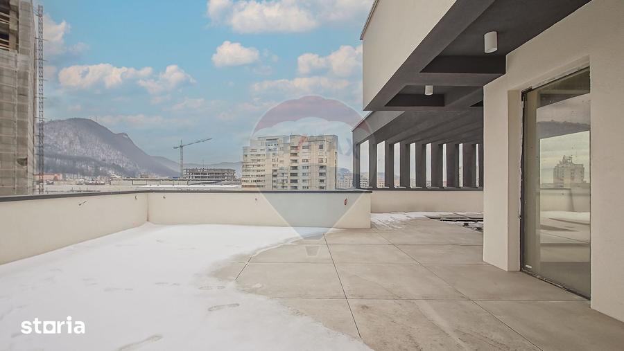Apartament cu 3 camere în 15 Noiembrie