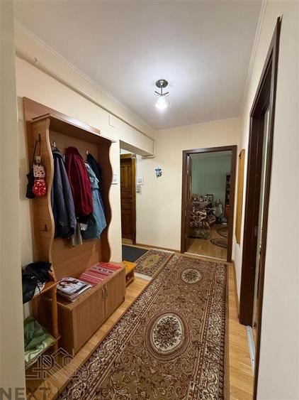 Apartament cu 3 camere decomandat, mobilat în Central