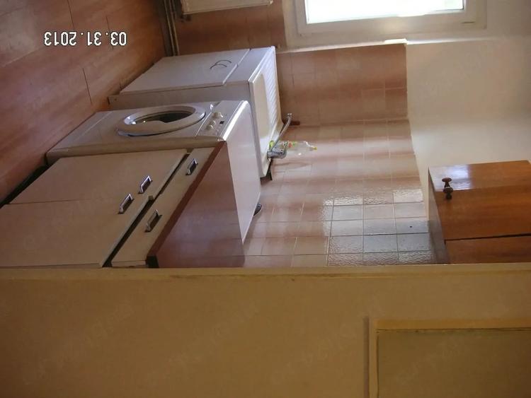 Apartament cu 2 camere semidecomandat în Astra