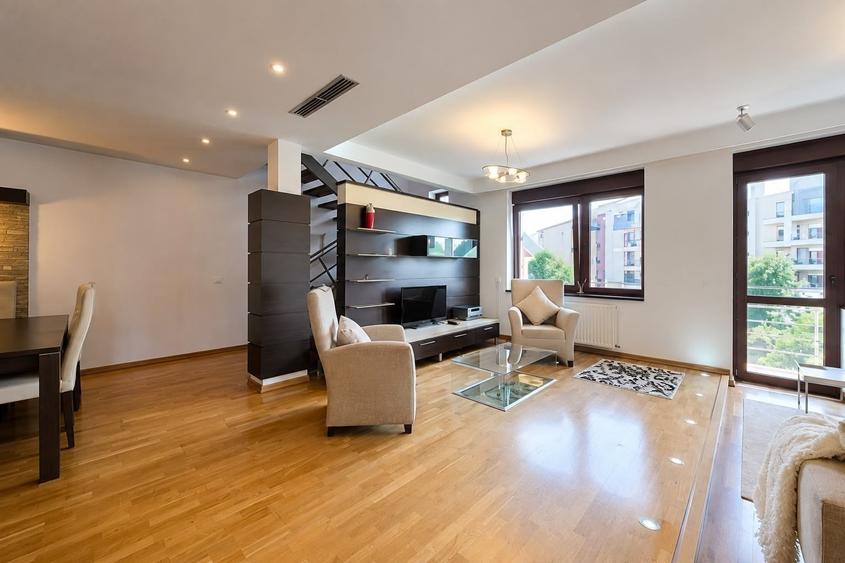 Apartament cu 5 camere în Herăstrău
