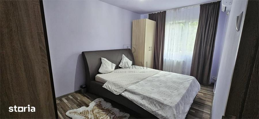 Apartament cu 3 camere semidecomandat în Circumvalațiunii