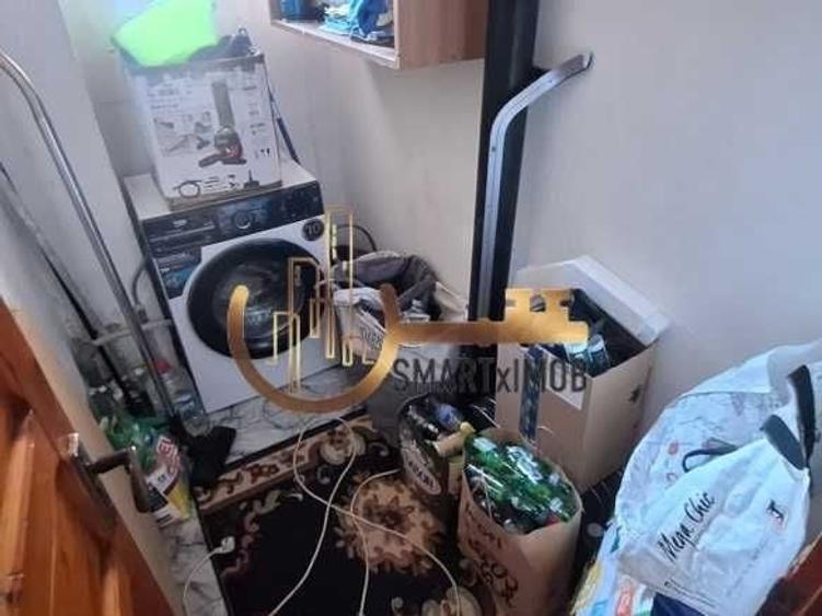 Apartament cu 3 camere decomandat în Micro 11