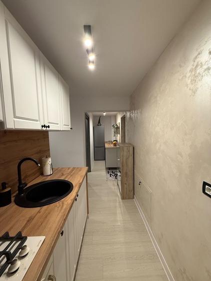 Apartament cu 2 camere decomandat în Exterior Vest