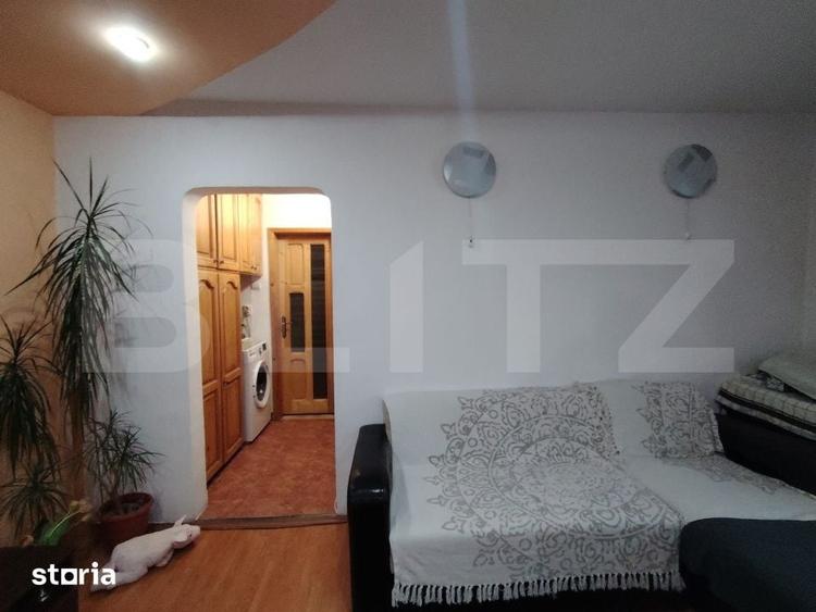Apartament cu 3 camere semidecomandat în Central