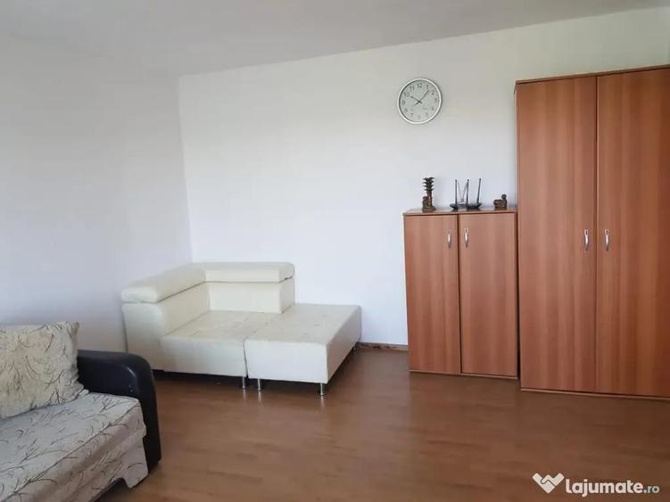 Piata sudului savinesti etaj 4 - 8