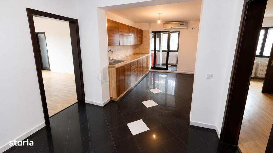 Apartament cu 4 camere în Crângași