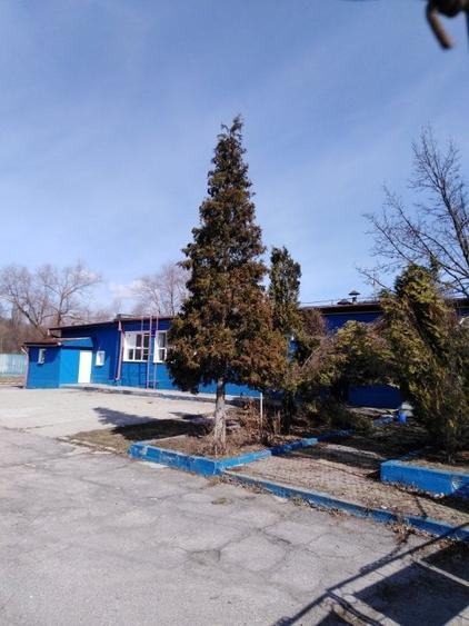 Spațiu industrial, de 2,000 mp, în Vest