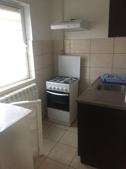 Garsonieră decomandată în Central