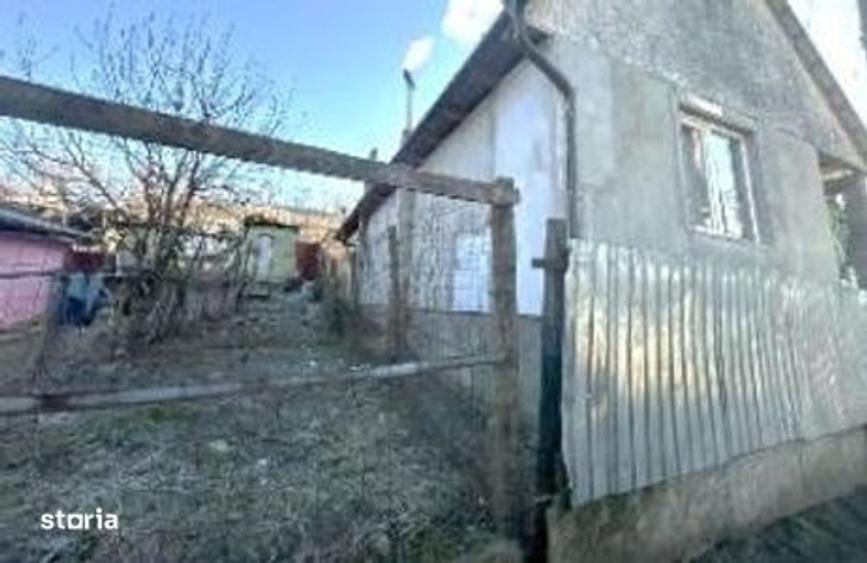 Casă cu 2 camere cu Teren 220 Mp în Bahnea