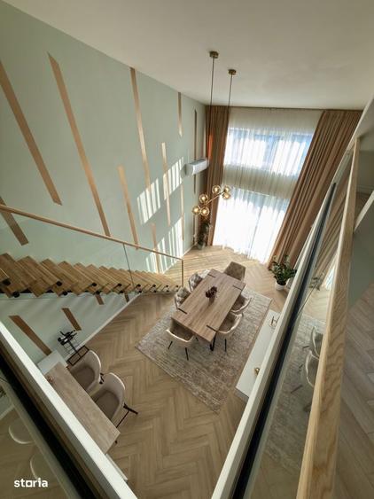 Apartament cu 4 camere în Cristian