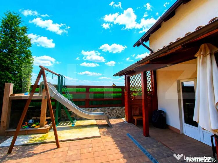 Casă cu 4 camere cu Teren 270 Mp în Central