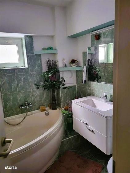 Apartament cu 4 camere decomandat în Simion Bărnuțiu