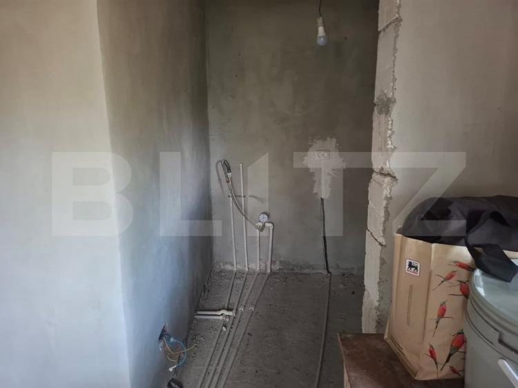 Casă individuală cu 5 camere cu Canalizare în Costeștii din Deal