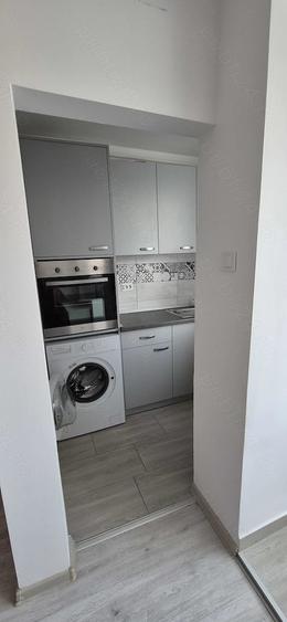 Garsonieră decomandată în Astra