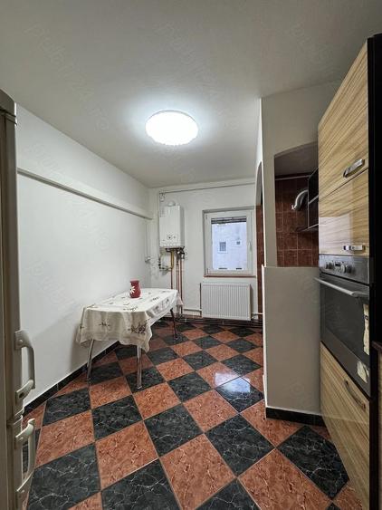 Apartament de inchiriat - 5