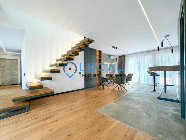 Apartament cu 3 camere semidecomandat, mobilat în Gară