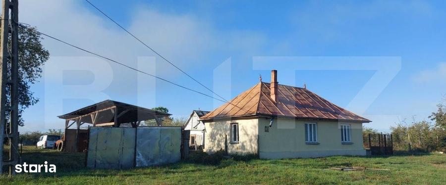 Casă cu 2 camere cu Teren 3200 Mp în Central