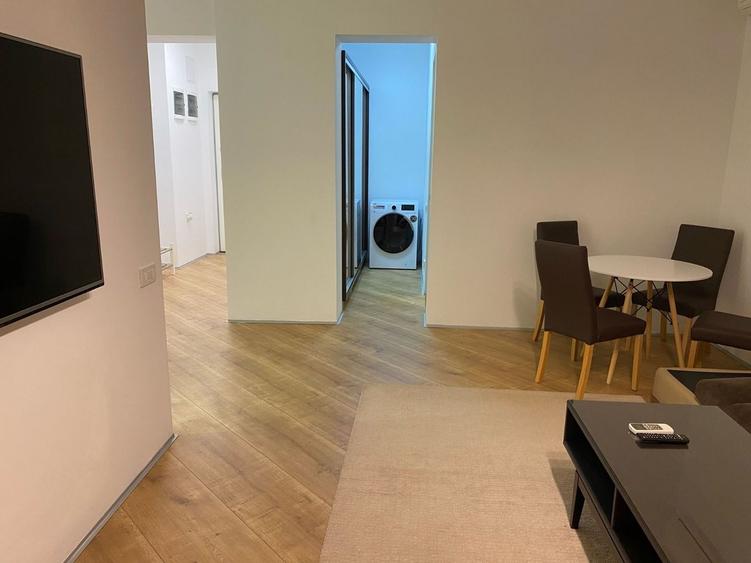 Apartament cu 2 camere decomandat, mobilat în Pipera