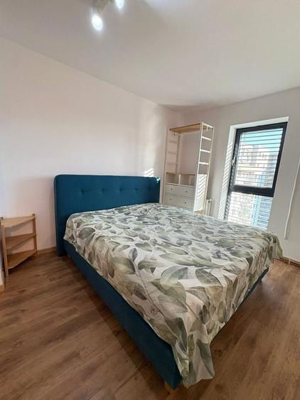 Apartament cu 3 camere în Drumul Taberei