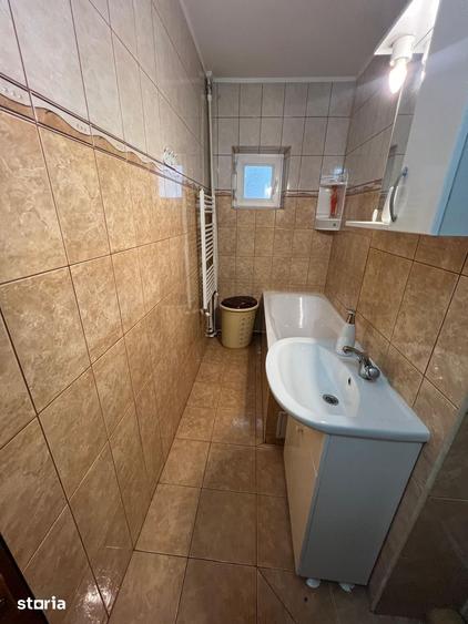 Apartament cu 2 camere în Micro 14