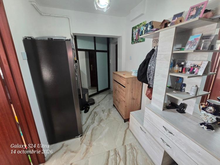 Apartament cu 2 camere semidecomandat în Găvana 2