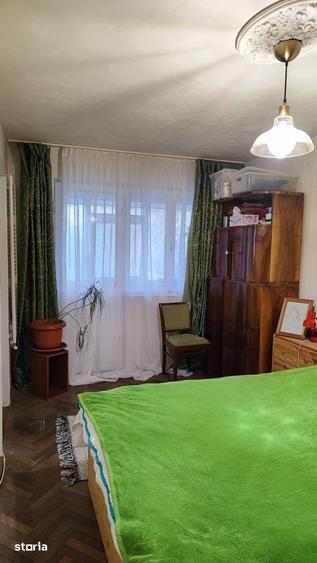 Apartament cu 4 camere în Obor