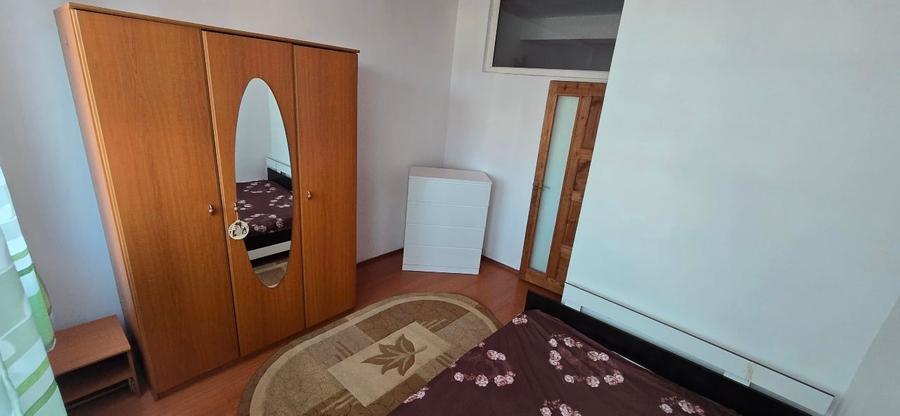Apartament cu 2 camere nedecomandat, mobilat în Ronaț