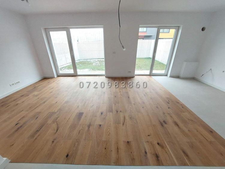 Duplex cu 4 camere cu Teren 100 Mp în Central