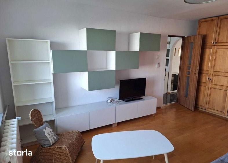 Apartament cu 4 camere, mobilat în Mărăști