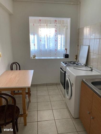 Garsonieră decomandată în Central