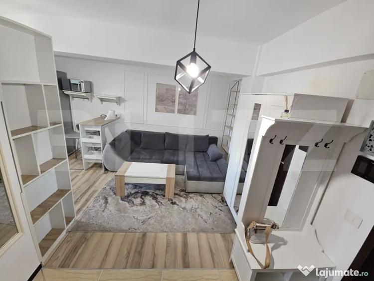 Apartament cu 2 camere semidecomandat, mobilat în Moara de foc