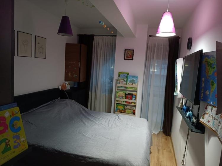Apartament cu 2 camere decomandat, mobilat în Bucium