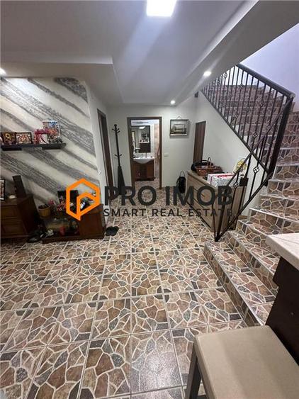 Casă individuală cu 5 camere cu Teren 960 Mp în Câmpineanca
