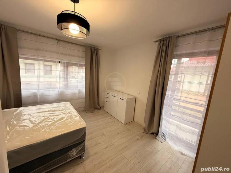 Casă cu 3 camere cu Teren 324 Mp în Florești