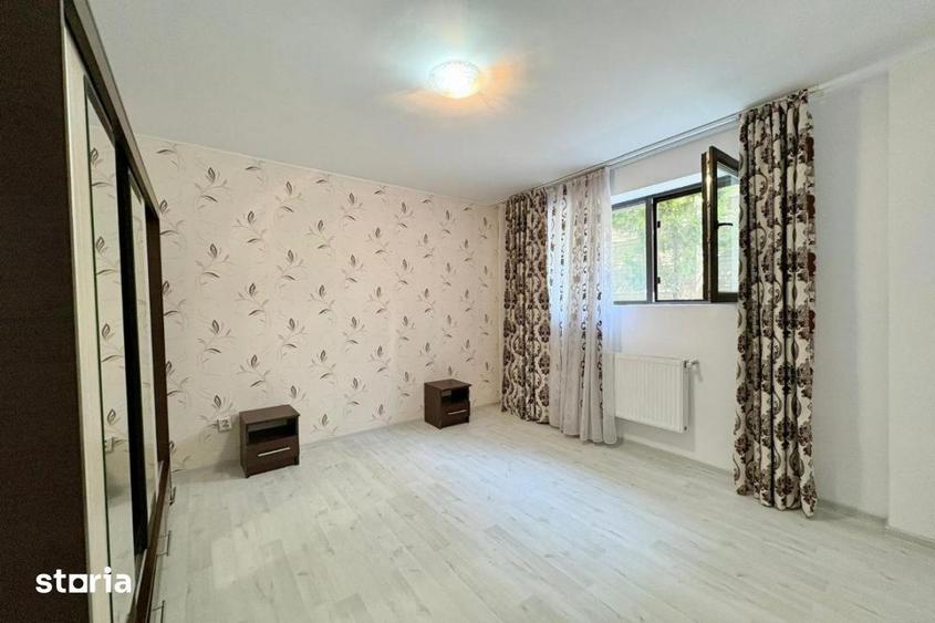 Apartament cu 3 camere semidecomandat, mobilat în Bucureștii Noi