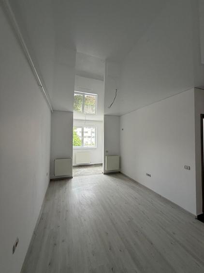 Apartament cu 2 camere semidecomandat în Militari