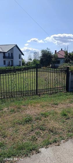 Spațiu comercial, în Romanești